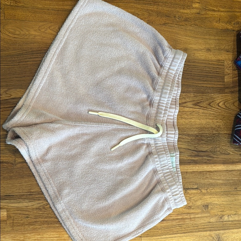 Outerknown women’s lilact terry shorts